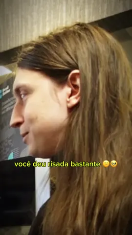 O cara parando de rir na mesma hora kkkkkkkkk #felca #renatocariani #juliobalestrin #humor 