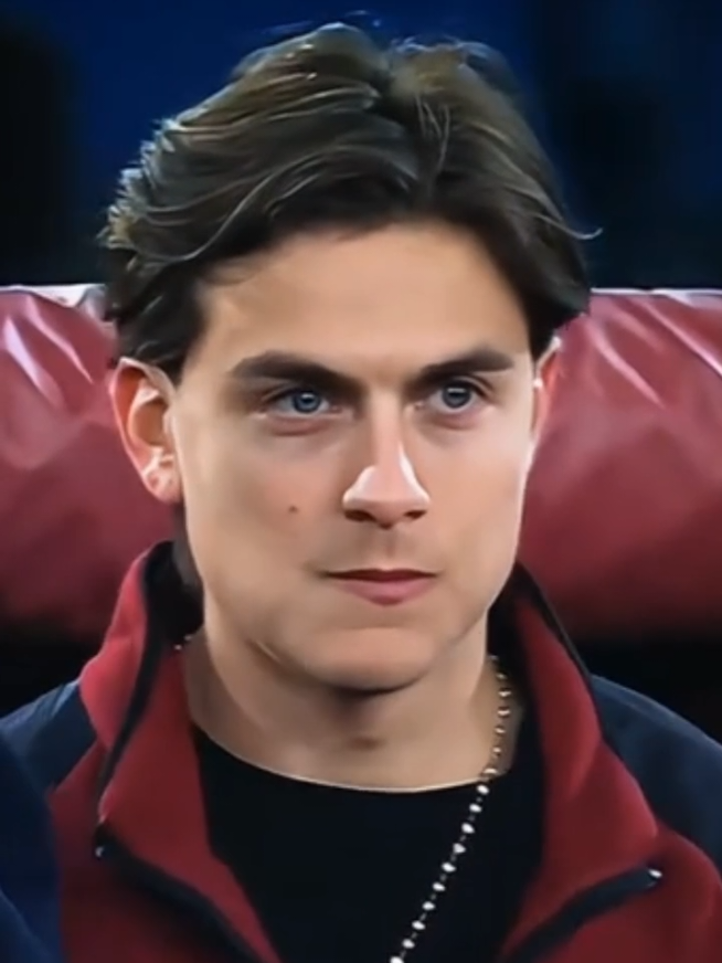 Paulo Dybala #fypシ #fyp #football #handsome #skils #viralvideo #asroma #dribbling #juventus 