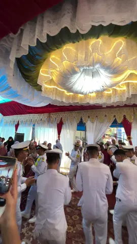 #pelayaran #pelautindonesia #taruna #polimarimamimakassar #tarunaamimakassar #pedangpora #fyppppppppppppppppppppppp #pelayaranindonesia #tarunapelayaran 