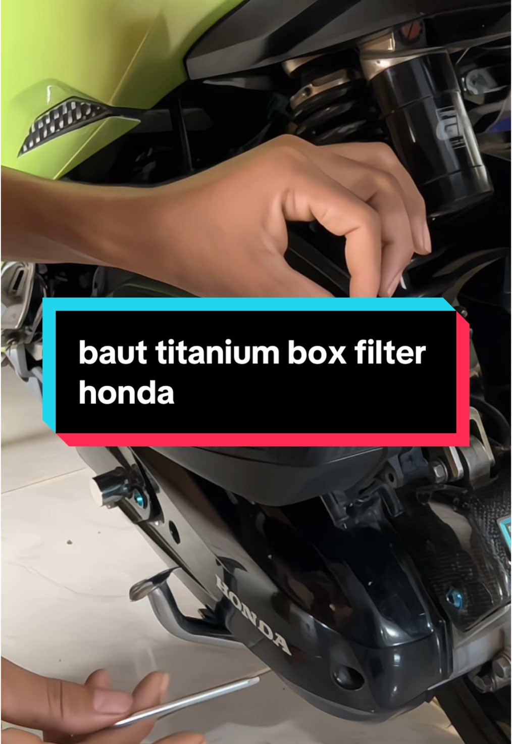 solusi yg pingin ganti baut titanium untuk box filter honda, gas CO #varioibana #kotajambi #affiliatemarketing #afiliate #vario 