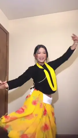 Dill Yo Mero Dill…🤍 #fyp #nepalisong #dillyomerodill #nepalitiktok #nepalioldsong #dance #foryou #anjupantasong #fypシ 