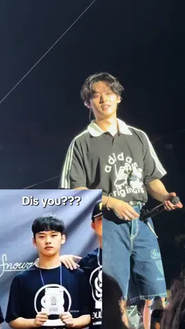 This was the sign my daughter @Maki made for her bias 🤣. Lee Know at least seemed amused. #StrayKids #stay #StrayKidsStay #Christopher #straykidsbangchan #straykidscomeback #ate #straykidsate #skz #skz4thgenerationkings #fyp #skzfyp #straykidsfyp #kpop #kpopfyp #skzate #felix #hyunjin #changbin #seungmin #han #leeknow #loveskz #straykidseverywhereallaroundtheworld #youmakestraykidsstay #chkchkboom #mountainsskz #jjam #runnersskz #straykidsworlddomination #bangchanbestleader #bangchristopherchan #kpop #kpopfyp #ot8 #lovekpop #kpoplove #giant #straykidsgiant #straykidshop #dominatetourstraykids #straykidsdominateworldtour 