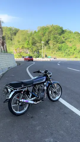 Tidak harus semua nya sekarang yang penting sudah di usahakan 😊☺️ @Cepek Kota Istimewa ##cepekkotaistimewa #cepekhits #cepekcantik #cepek #gl100indonesia #gl100modifikasi #downsizestyle🔥 #yogya 