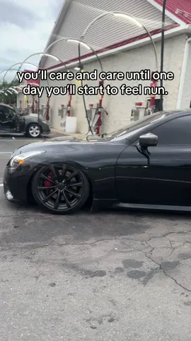 #fyp #foryou #foryoupage #carsoftiktok #cartok #pain #Love #viral #quotes #static 