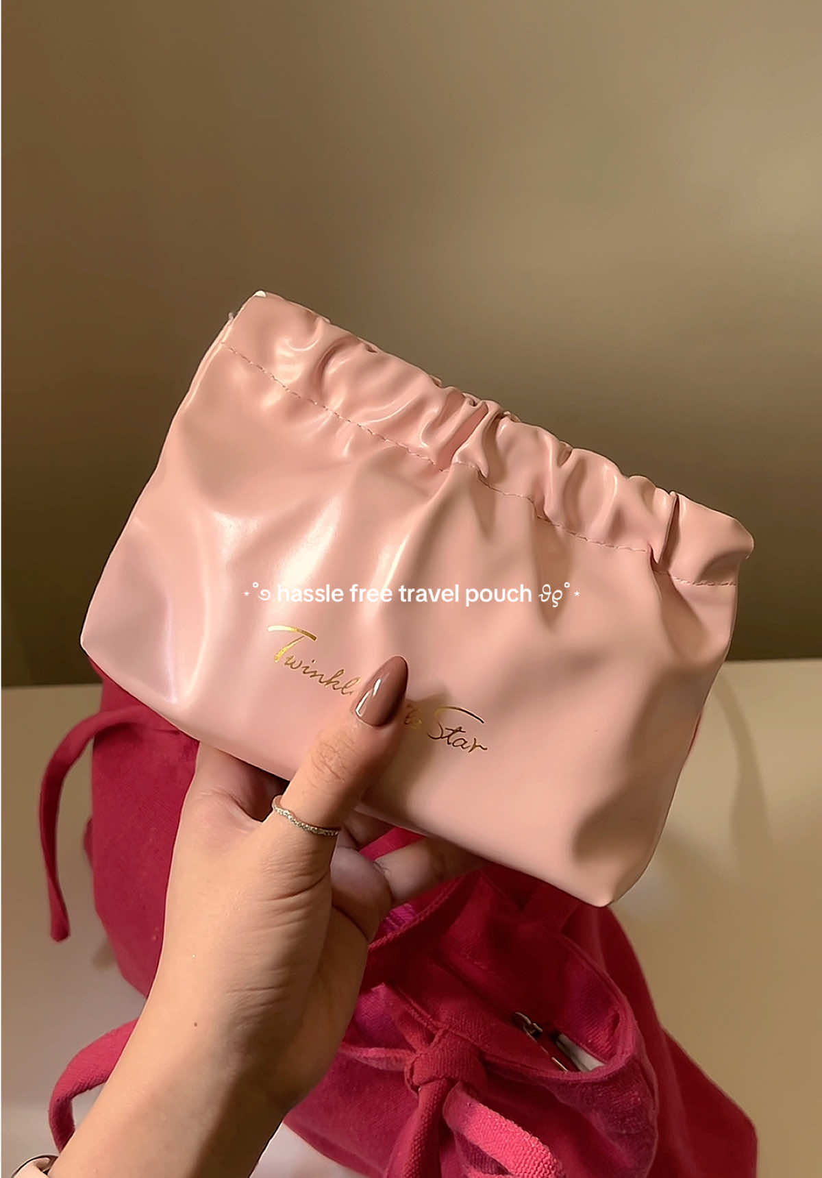 must have 💖 #fyp #fypph #travelpouch #pouch #storage #bag #pink #pinkaesthetic #travelsize #makeupbag #pinay #women #aesthetic #giftideas #paydaysale #pinkaesthetic #pinkgirly #forher #travelbag 