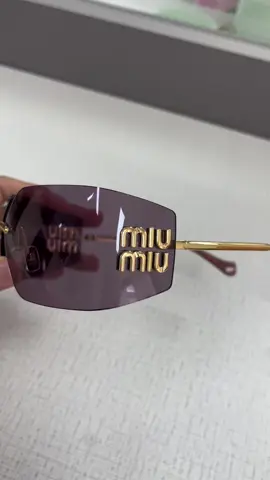 Fashion new miumiu rimless sunglasses #uv400protection #sunglasses #miumiu 