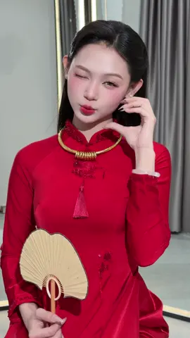 Tone makeup cho cô dâu áo dài đỏ truyền thống #fyp #xuhuong #makeup #makeupcodau #makeupcantho 