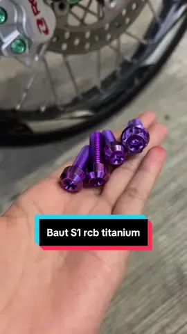 buruan co baut set s-one biar motor lorang ga gtu” aja!!! #GajianSale #fyppppppppppppppppppppppp #motorcycle #fyp #foryou #titanium 