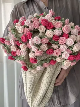 She said want rose ❤️‍🔥#crochet #flowers #crochetersoftiktok #rose #blanket #crochettiktok #pretty #fyp #tiktokmademebuyit 