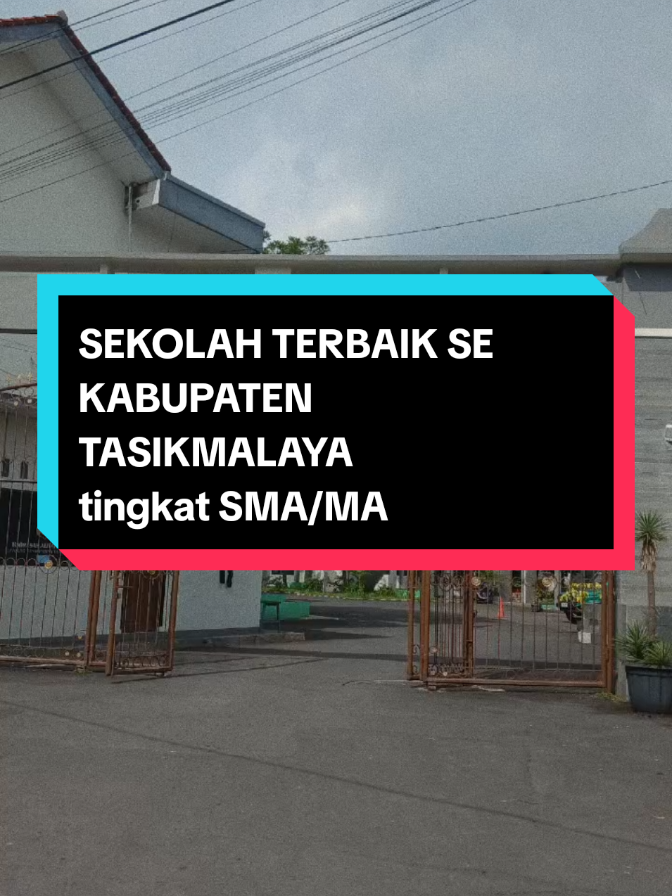 sekolah terbaik SE KABUPATEN TASIKMALAYA menurut informasi yg didapat, karena banyak siswa nya yang berprestasi baik ditingkat kabupaten, provinsi,nasional maupun internasional. MAN CIPASUNG juga sering mengadakan program pertukaran pelajar dengan negara² lain, bisa di chek informasinya langsung lewat medsos sekolahnya, pokoknya  BANGGA pernah menjadi siswa MAN 2 TASKMALAYA. #man2tasikmalaya #mancipasung #mancipta #mancipasungtasikmalaya #man #sma #manterbaik #manfavorite #infosingaparna #infotasik #infotasikmalaya #pesantrencipasung #ponpescipasung #ponpes #cipasung #cipasungsingaparna #reels #fyp #fypシ #CapCut 