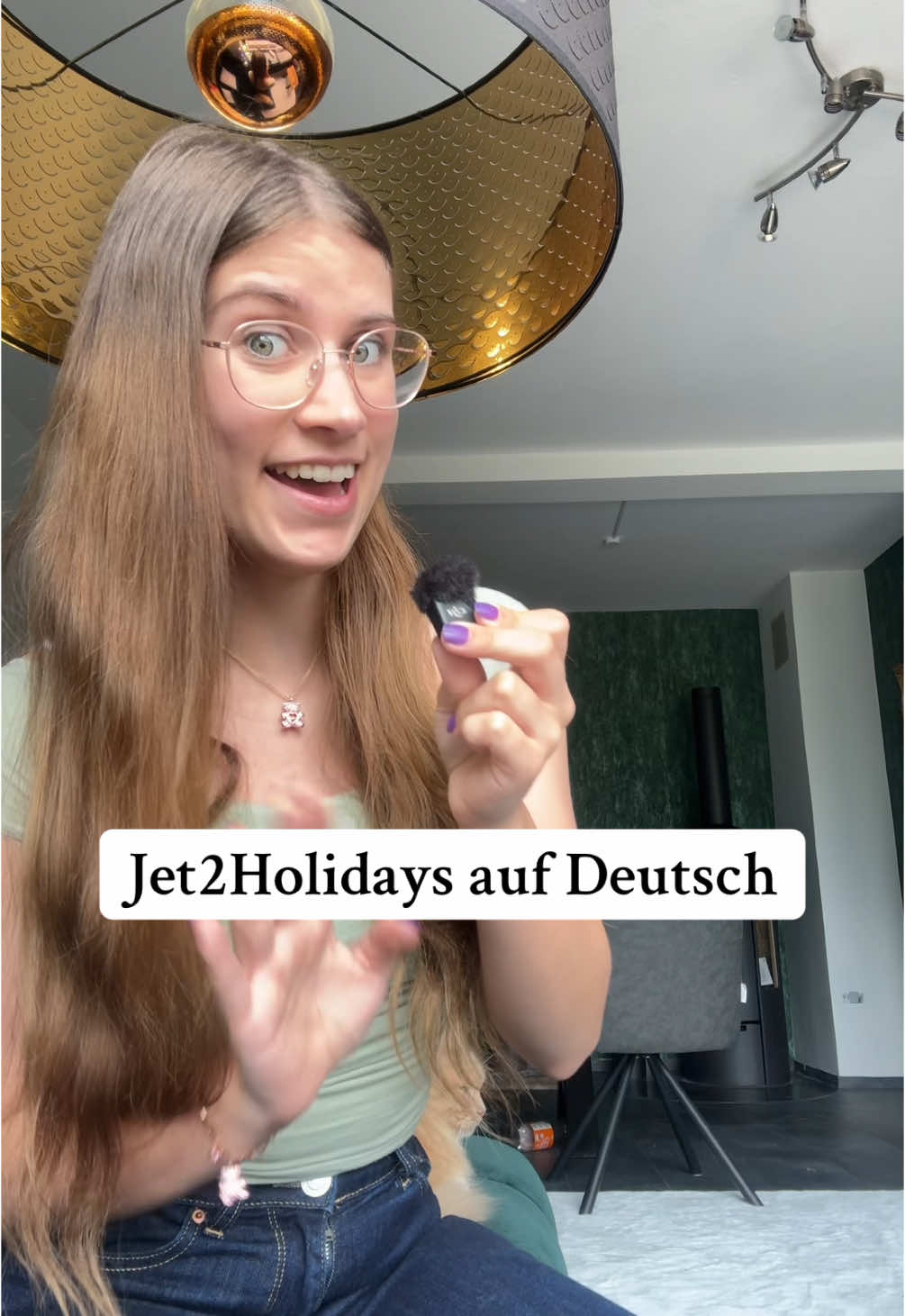 Nächstes Jahr werde ich Sprecherin 😂 #jet2holidays#trend#schauspiel#sprecher 