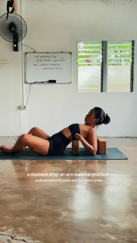 Share the vibe with me here ✨ how do you usually recover from a power yoga class? #yogatok #restorativeyoga #yinyoga #techneck #armbalance #movement #cooldown #stretch 