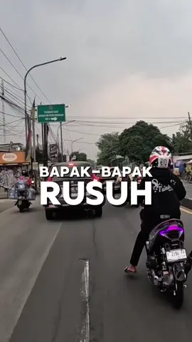 “nanti pelan pelan aja yo, motor gua ceper” JANGAN DIPERCAYA KALO BAPAK2 NGOMONG BEGITU😡  #karyooism #fyp #variomodifikasi #motovlog #royledold #ledold #vario150 #ring17 #mekanikmalam 