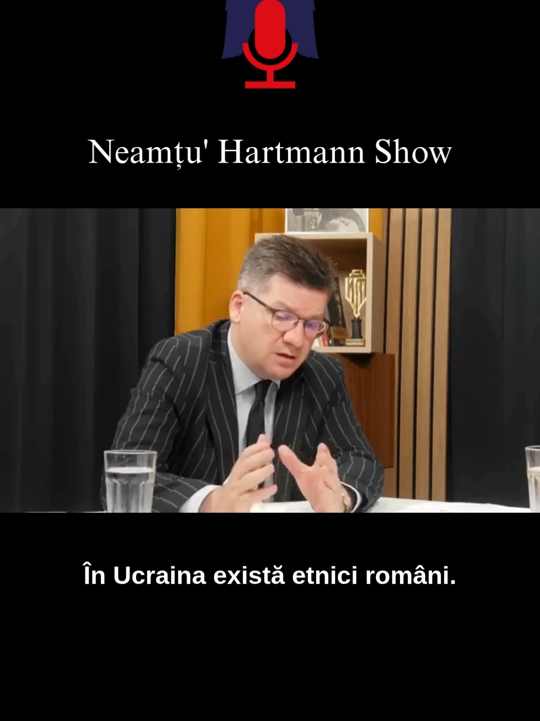 Drepturile românilor sunt încălcate grav de Zelenski, românii sunt bătuți și maltratați, iar Nicușor Dan (USR) nu spune nimic și le mai dăm și bani ucrainienilor din banii românilor. Adică, pe românește, și violați și cu banii luați. #romaniainformata #romaniainformatacorect #romania @mihailneamtuoficial