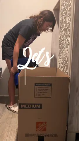 Manifesting a pretty apartment for the low 😗 #fyp #evelynjua #packwithme #movingout #momtok #newbeginnings 