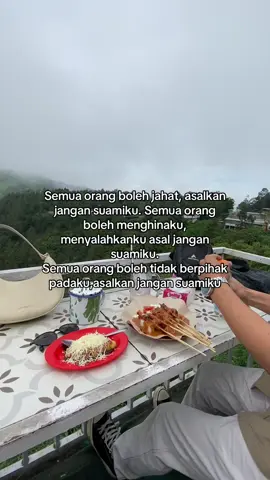 Karna suamiku segalanya bagikuu🤍