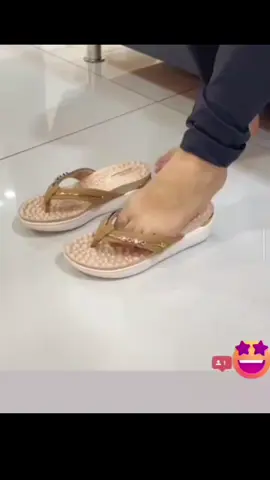 Chinelo Tamanco feminino Modare #modare#Chinelomodare #TamancoModare #Chinelo #TamancoModare Link✅https://s.shopee.com.br/7AS84Xb3lv