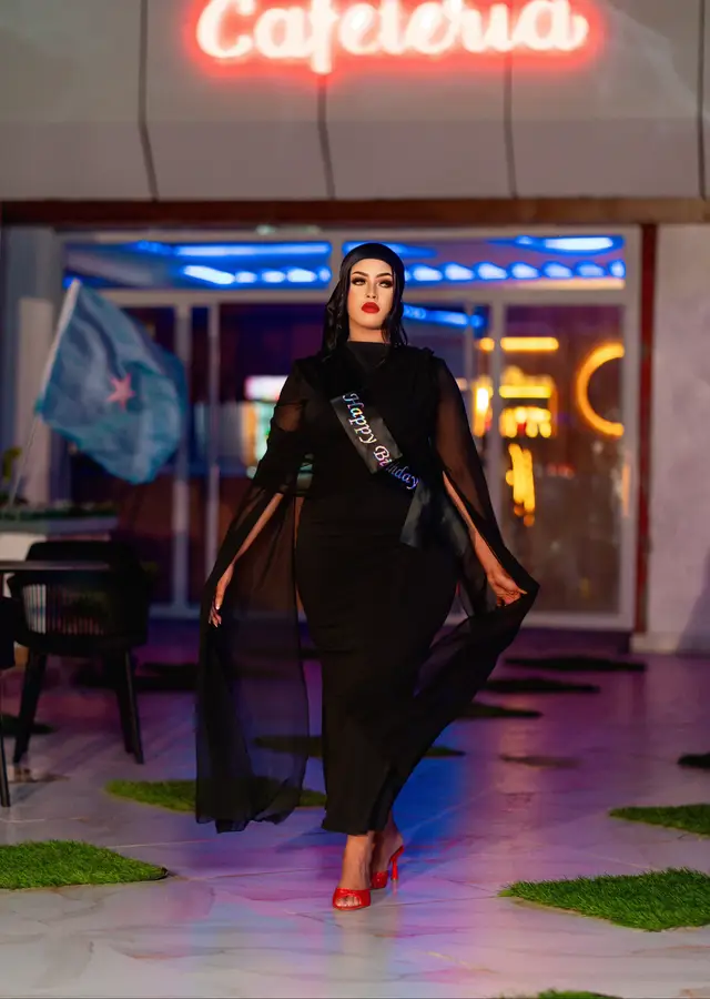 🖤