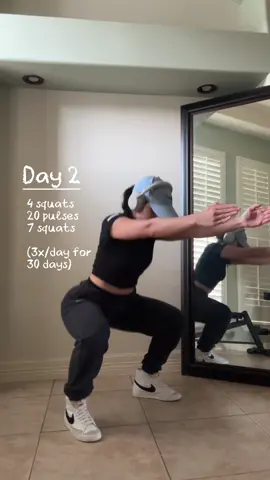 Day 2 - 💀🔥  #squat #workoutchallenge #squats #GymTok #fitnesschallenge #womenwholift #squatchallenge #gym #day1 