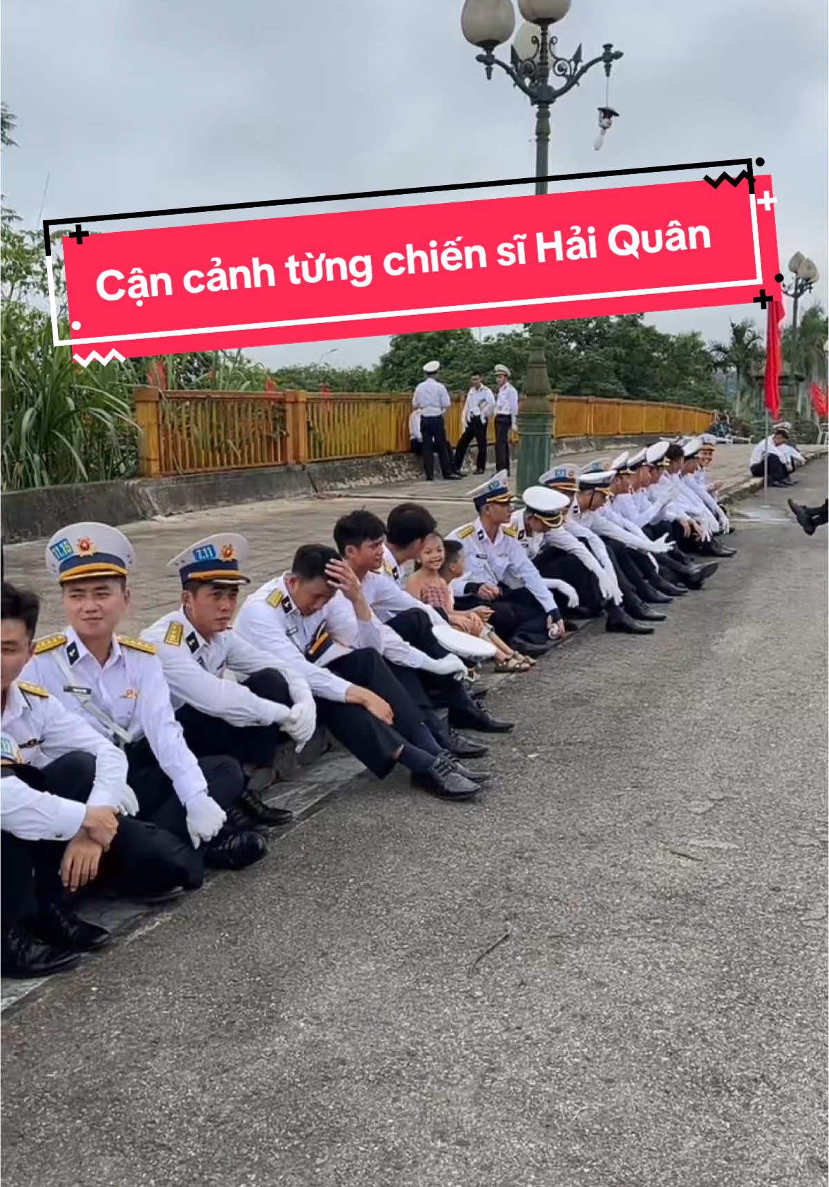 Phần 1: Cận cảnh từng chiến sĩ khối Hải Quân nha mọi người. Một chiếc video dành cho các hậu phương và fan của khối Hải Quân đây ạ. Vẫn còn các chiến sĩ khác nữa ở  video tiếp theo nha… #viralvideo #khoihaiquan #xuhuong #a80 #dieubinh #xuhuongtiktok 
