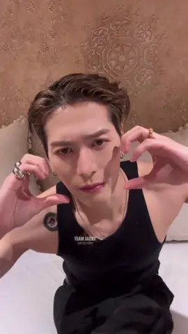 น่ารักมาก จบคลิปมีเขิน 🥹💕 #jacksonwang  #แจ็คสันหวัง  #王嘉爾  #preaw_wangkim 
