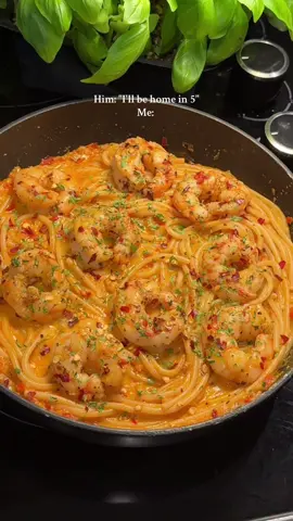 Cajun shrimp pasta 🍝  INGREDIENTS: - 1-2 clove garlic  - 1 small shallot  - 1 mini bell pepper or 1/2 a bell pepper  - 80g pasta  - 8-10 shrimp seasoned with pinch of salt, pinch of pepper and 1/4 tsp cajun seasoning  - cooking spray or 1 tbsp olive oil  - 1/4 tsp smoked paprika  - 1/4 tsp cajun seasoning  - 1/4 tsp cayenne ( adjust based on your spice tolerence )  - 1/4 tsp dried parsley  - 1/4 tsp chili flakes ( optional )  - 1/4 tsp salt  - about 1/3 to 1/2 cups of half and half cream  - 1/2 cup pasta water ( add this in 2 tbsp at a time until desired sauce consistency )  #creatorsearchinsights #pasta #shrimp #shrimppasta #foodtutorial 