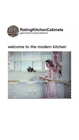 The “cooking and serving center” in the modern kitchen—straight from the 1949 Step-Saving Kitchen 👀 This was peak innovation back then. Imagine prepping Thanksgiving dinner here! 🦃 #kitchen #cooking #history #thanksgiving #vintagekitchen #1940sdesign #retrohome #kitcheninspo #kitchenhistory #usahomes #throwbackdesign #stepwisekitchen