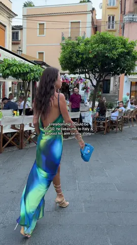 Hehehe 🥹 #eurosummer #Chanel #relatable #italiansummer #eurosummeroutfit #outfitinspo 