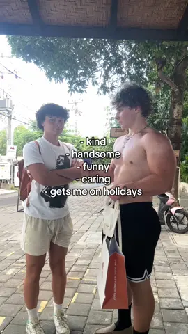 tell me ur boyfriend is like this too plz 