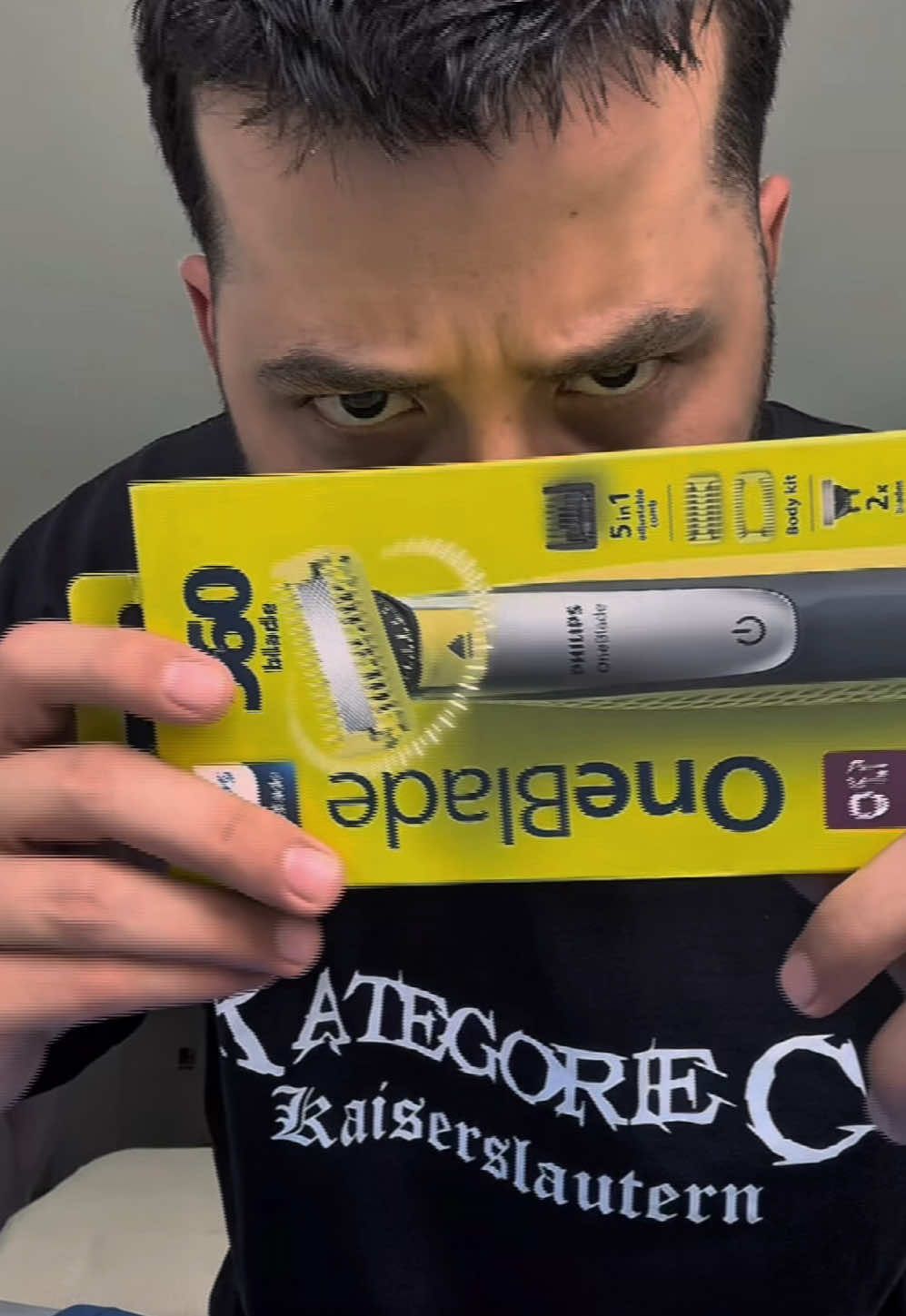 “One Blade” prej Philips ma ka pshtu jeten, mundeni me e gjete ne cdo pike te @interex  #philipskosova, #philipsoneblade, #oneblade, #oneblade360, #interex  