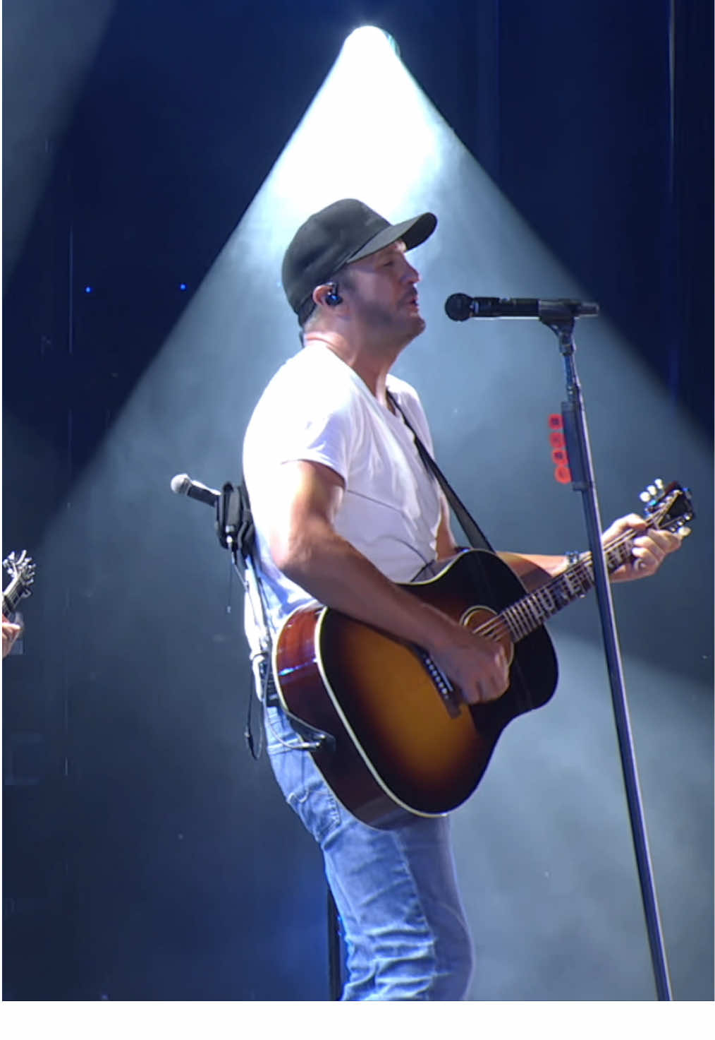 Always a good time at #CMAFest 