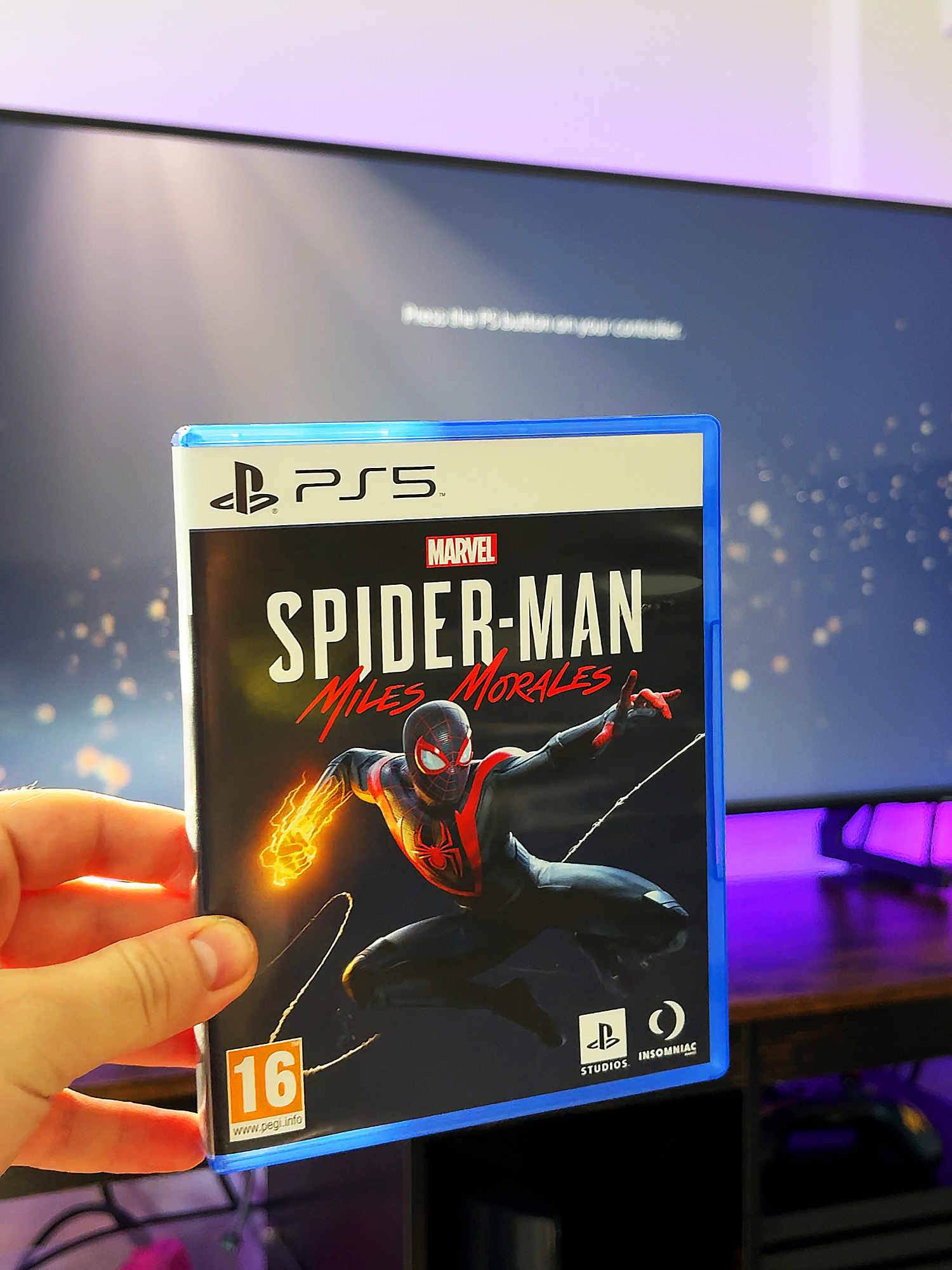 Spider-Man: Miles Morales on PS5 in 2025 Spider-Man: Miles Morales on PS5 in 2025 still feels next-gen. Fast travel in 2 seconds. Combat that feels like a dance. And swinging through Harlem at sunset? Unreal. Drop a ⚡ if this game made you feel like a real superhero. #MilesMorales #SpiderManPS5 #PS5Gaming #MarvelGames  #SuperheroVibes #NextGenGaming #TikTokGaming  #PlayStation5 #RayTracingMode #GamersOfTikTok  #SwingInto2025 #SpiderVerseEnergy