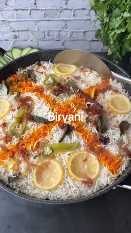 Chicken Biryani and Green Chutney with raw mango!  #chickenbiryani #EasyRecipes #EasyRecipe #biryani #greenchutney #chutney 