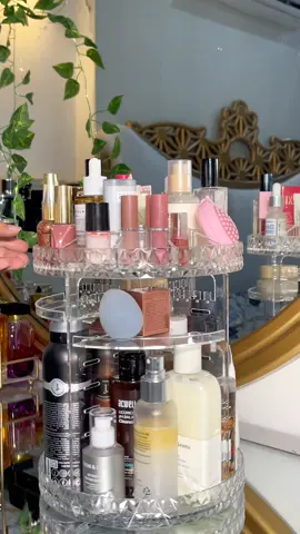 Lowest Price Alert! 360° Rotating Makeup Organizer 50% OFF till tonight.
