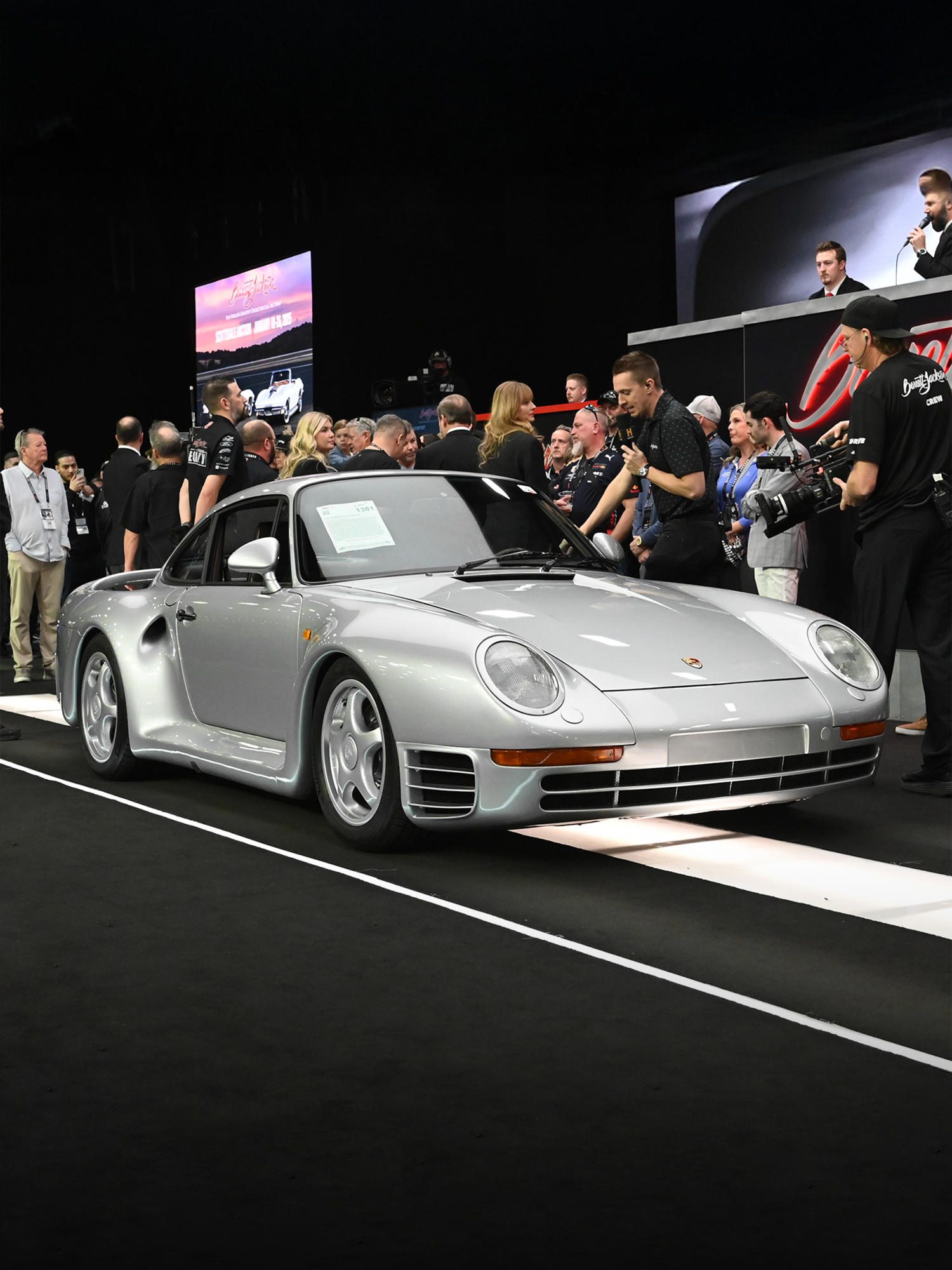 One of 292 made for model year, this 1987 @porsche 959 Komfort is powered by the original sequential twin-turbocharged 2.85-liter flat-6 engine, rated by #Porsche for 444hp and 369 ft/lbs of torque. Watch the video to see how much it sold for at the 2025 #Scottsdale Auction.