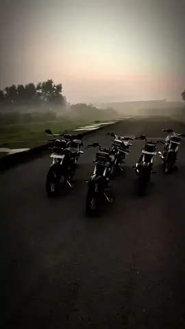 ☕☕ #yrki_salam_satu_mahkota #rxkingnusantara #rxking135cc #yrkaiindonesia 