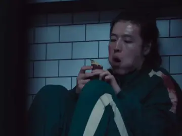 Lonely depressed Dae-ho eating potato #player388 #fup #fyp #on #3сезон #игравкальмара3сезон #дорама #корея #ханыль #канханыль #season3 #squidgameseason3 #dorama #korea #series #дэхо #388 #игрок388 #игравкальмара #игравкальмара3сезон 