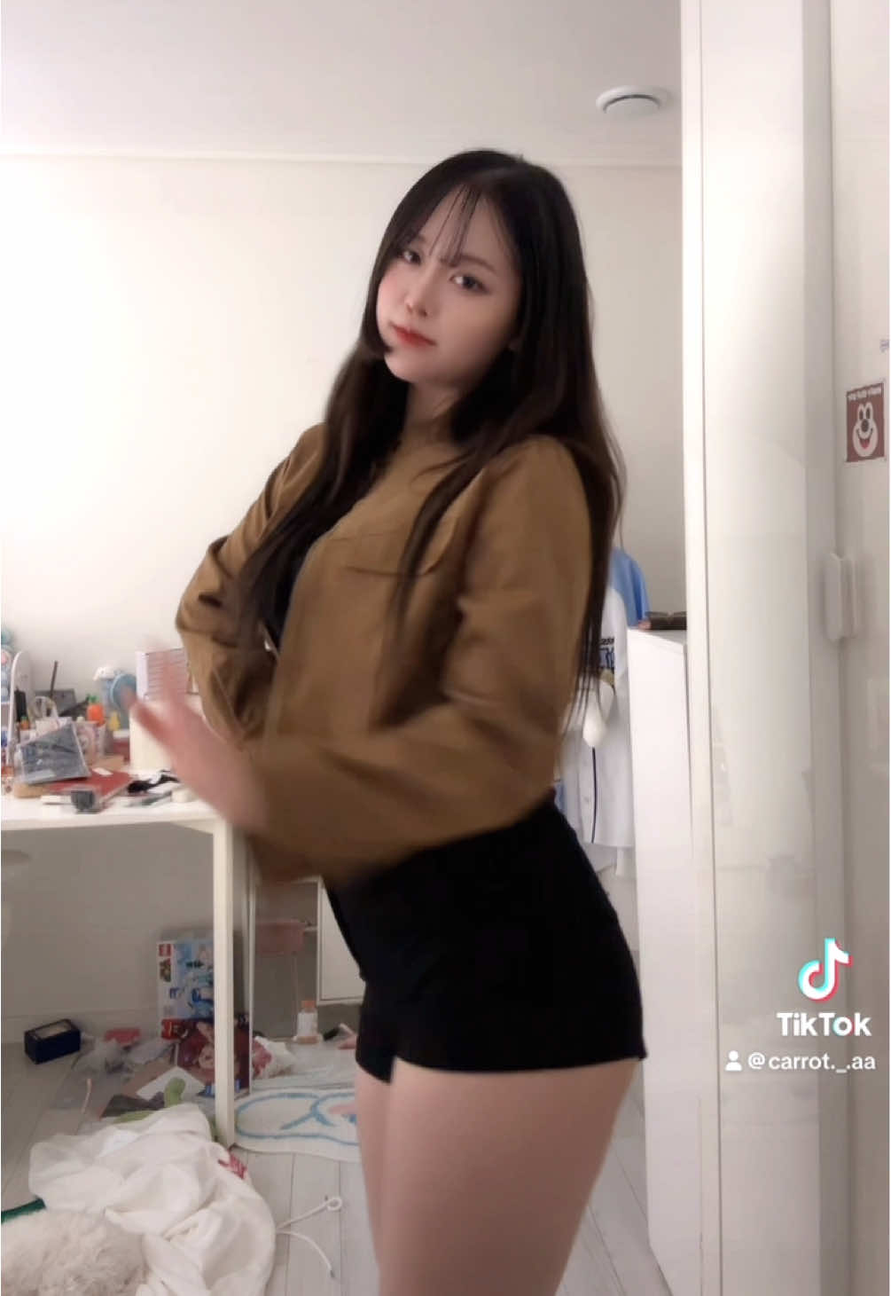 허벅지 미쳣나 ㅋㅋ #아웃송 #fyp 