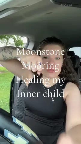 This sterling silver mood ring is super cute and help healing the inner child inside of me #MoodRing #Moonstone #MoonstoneRing #Rings #MoonstoneRings #Jewelry ##innerchild##innerchildhealing