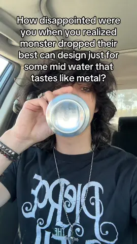 #ichytour #piercetheveil #warpedtour #monster #monsterenergy #flairforthedramatic #emo 