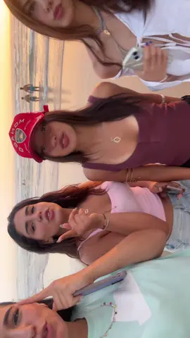 😛