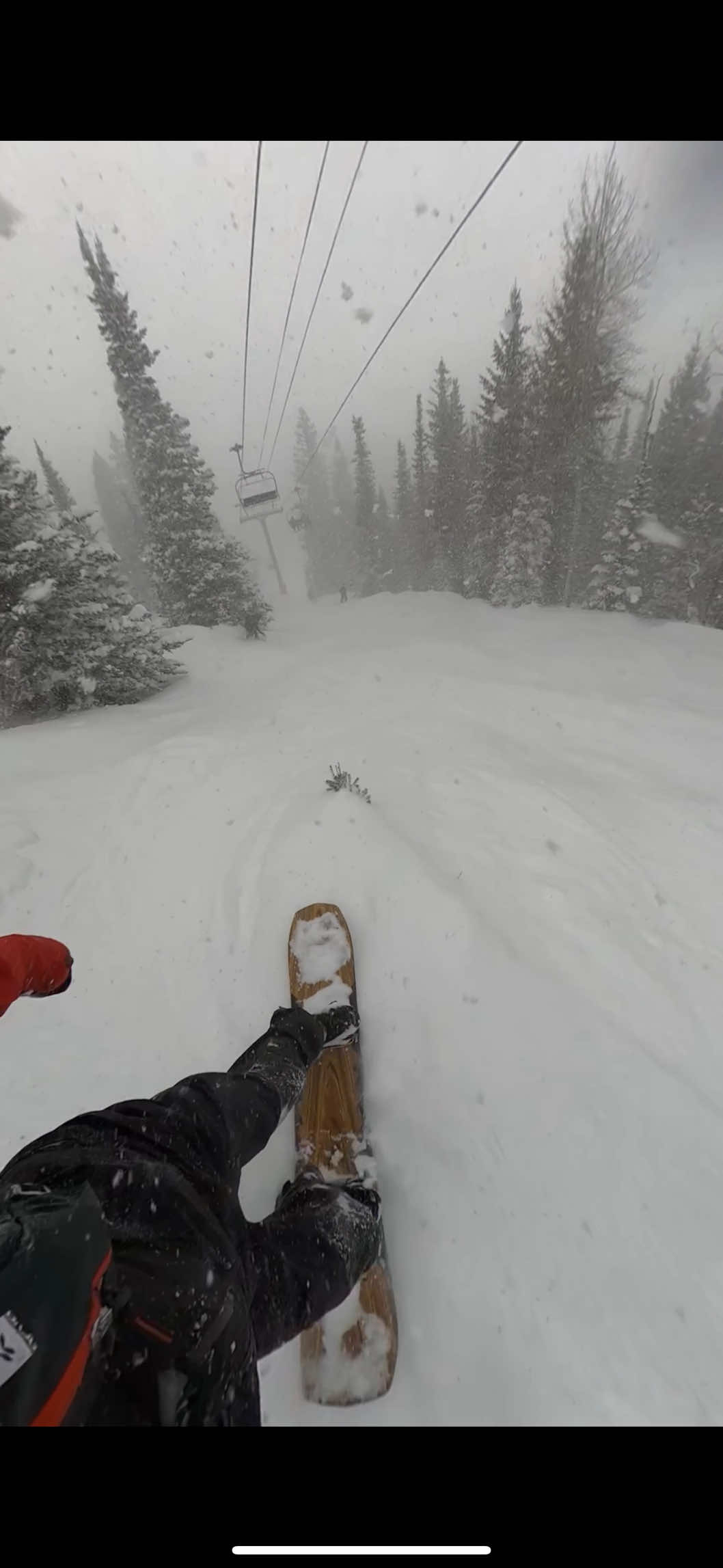 Return to Lift 🔄 @Snowbird  #snowboarding #snowboardinglife #skiiing #skiinglife #skiseason #snowstorm #powder #ut #utah #gopro #gopromax #backcountryskiing #backcountrysnowboarding #burtonstepons #stepon #sendit #cliff #cliffdrop