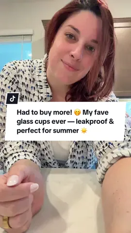 These just landed in my mail today and YES, I already have a set exactly like this 😂 but I love them so much I had to get more. The first set I bought is over a year old and still looks brand new — no cracks, no stains, still leakproof. Perfect for iced coffee, matcha, smoothies or even water 💦 Especially during summer, I literally carry these everywhere. Glass cup, glass straw, secure lid — what else can you ask for? If you want to upgrade your drink game, click the orange card and grab yours before they’re gone! #drinkware #kitchengoals #icedcoffee #summervibes #glasscups #homefavorites #musthaves #viralfinds #tiktokmademebuyit #dealsforyoudays #SuperBrandClub #summertrasnformation #summerwonderland