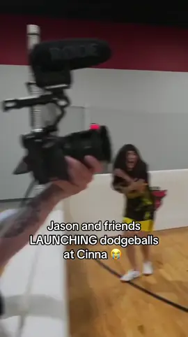 Bro what are they doing?? 😭 #streaming #jasontheween #dodgeball #sports 