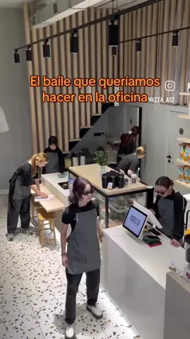 Lo hicieron espectacular😂 #trend #baile #oficina #trabajo 