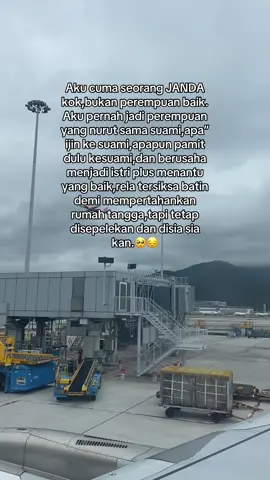 Dihina didepan banyak orang itu sakitnya melebihi sakitnya melahirkan seorang anak besstt😢😔#storytime #independentwoman #storyjanda #singlemom #trustissues 