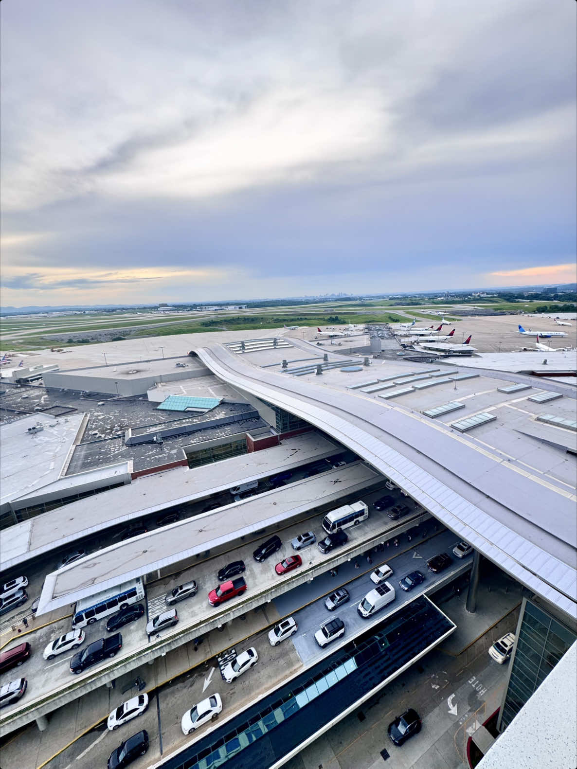 Give yourself some extra time when flying out of the #nashvilleairport It takes a bit longer for the driver to get to the rideshare area and it’s a longer walk than getting dropped off at the door.  #bna #nashville #nashvilletn 