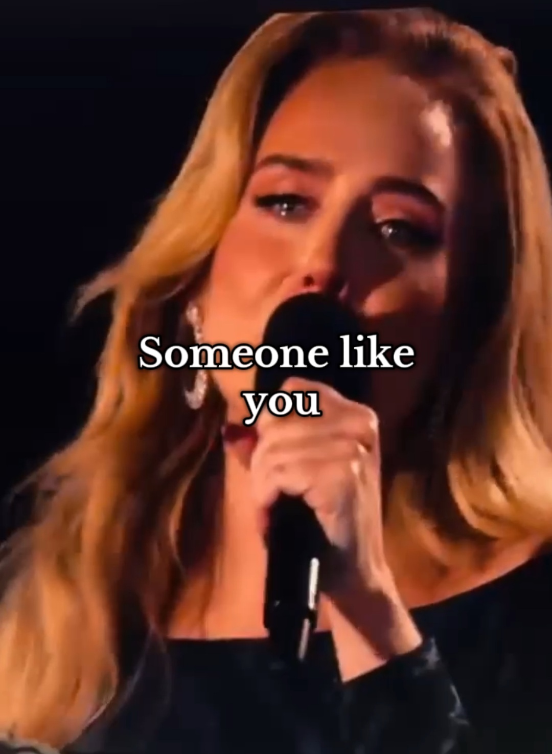 someone like you - Adele #lyricsedit #lyrics_songs #adele #adele30 #someonelikeyou 