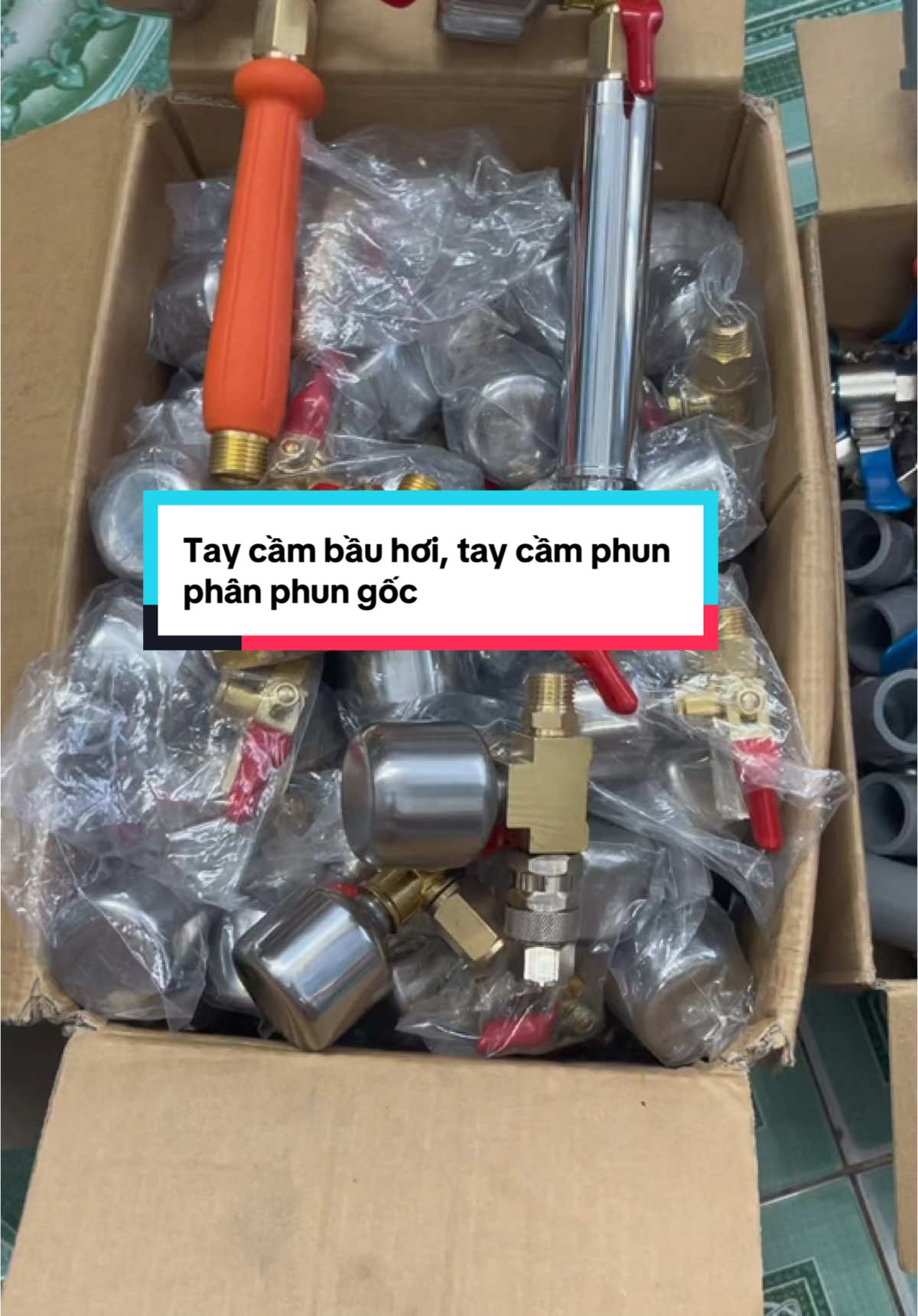 Tay cầm bầu hơi bù áp, tay cầm phun phân phun góc #xuhuong #nongcotuongvy #nongnghiepxanhno1 #nongnghiep #bauhoitangapluc #phutung 
