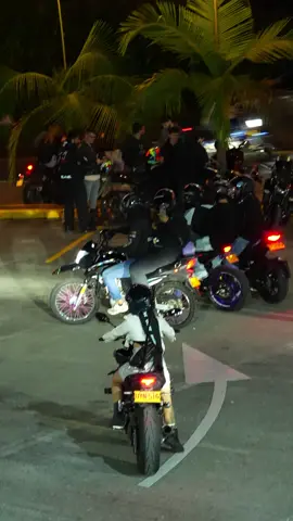 La poderosisima mt09 #motos #motopasion #mt09 #pasionbiker 